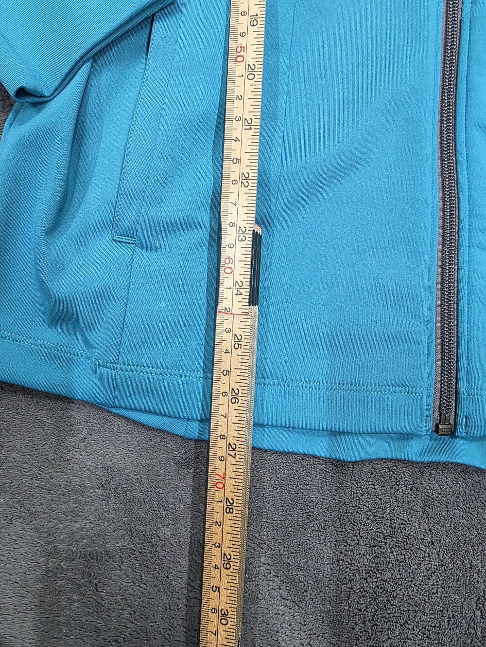 Under Armour All Season Gear Semi-Fitted Turquoise Full Zip Jacket Womens Size M - Picture 8 of 11